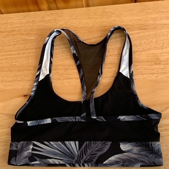 COPY - PINK VICTORIA’s Secret Ultimate sport bra crop top tank racer back XS - Picture 2 of 2